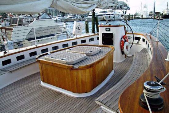 Classic Day Sail Aboard Schooner America 2.0