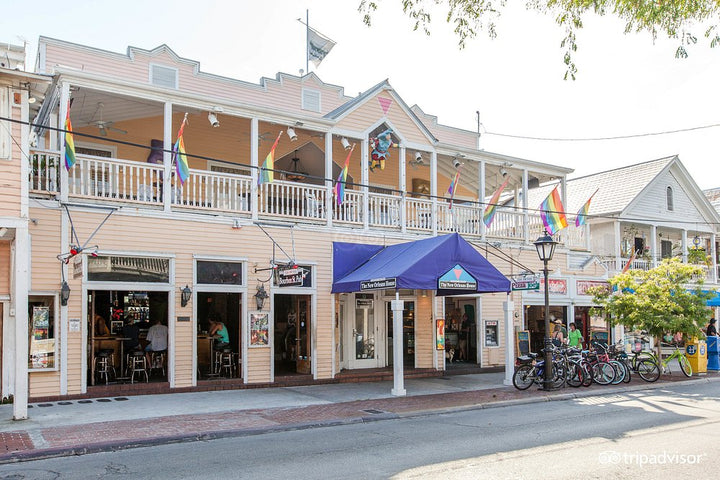 New Orleans House - Gay Guesthouse Bar