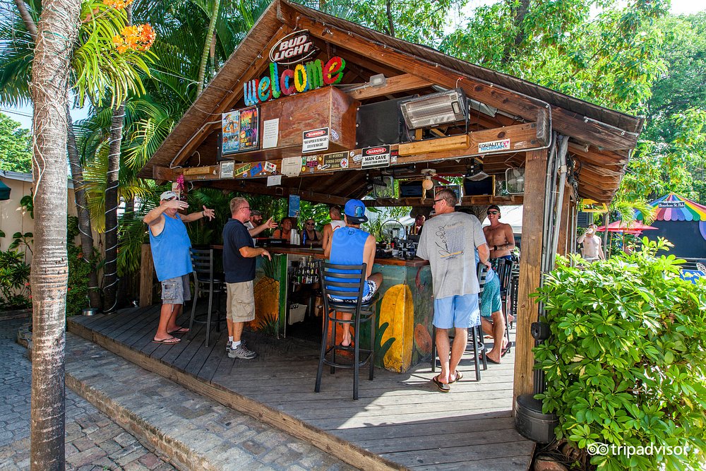 New Orleans House - Gay Guesthouse Bar