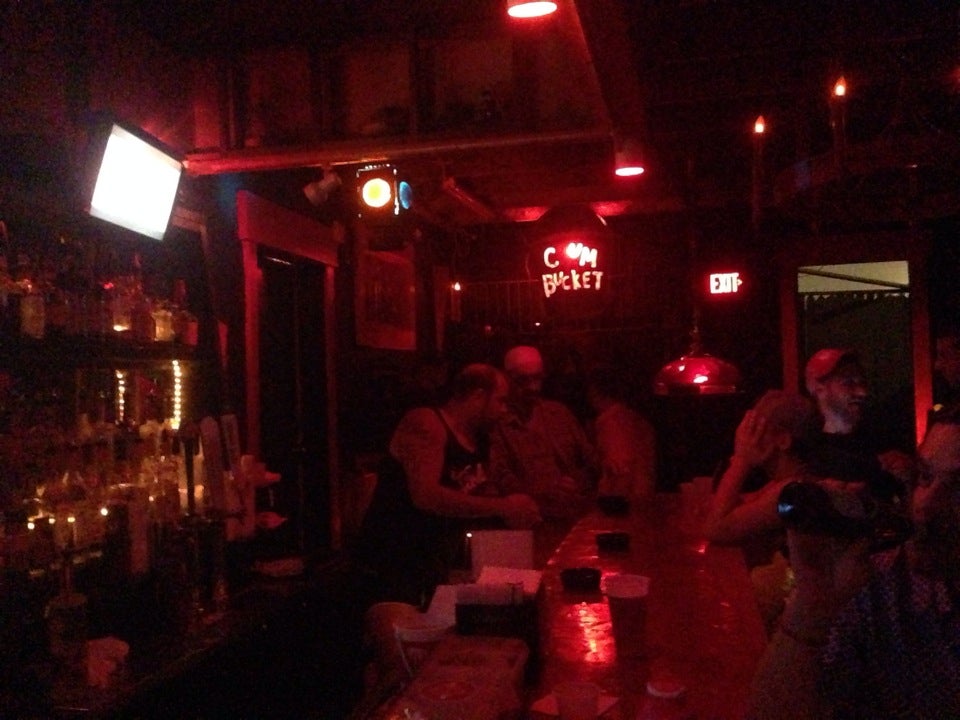 One Saloon - Intimate Gay Lounge