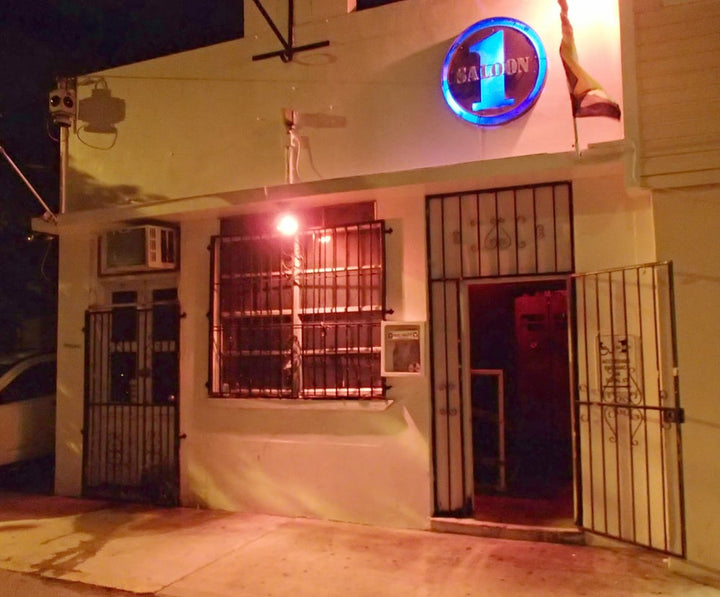 One Saloon - Intimate Gay Lounge